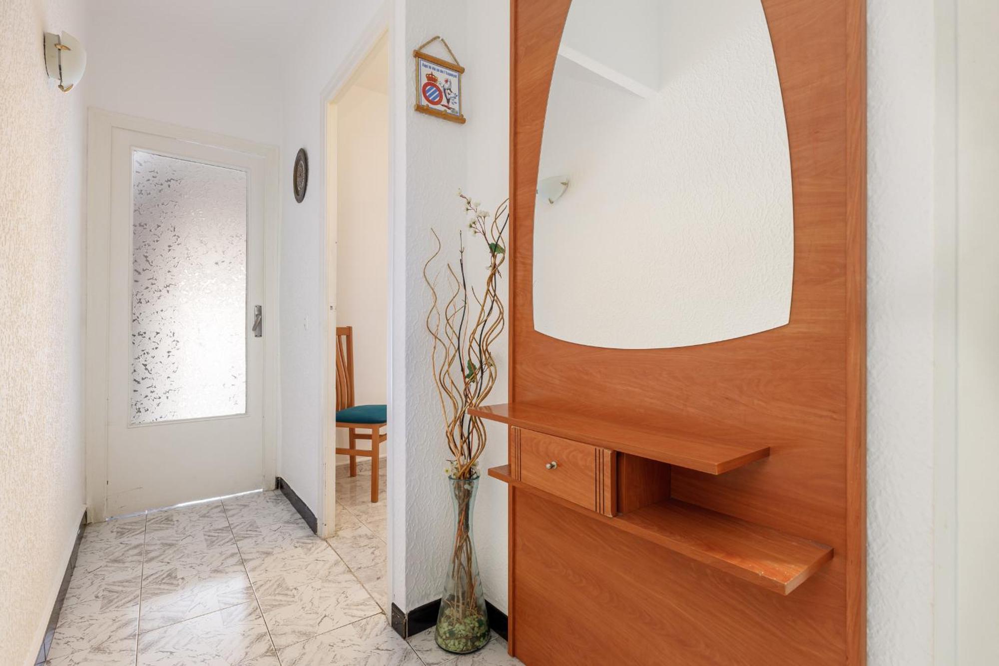Besos - Bright Apartment Close To Congress & Port Sant Adrià de Besòs Esterno foto
